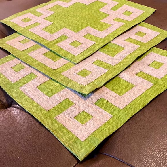 Pomegranate Square Green Rice Paper Placemats 13.5” Square - Picture 1 of 9